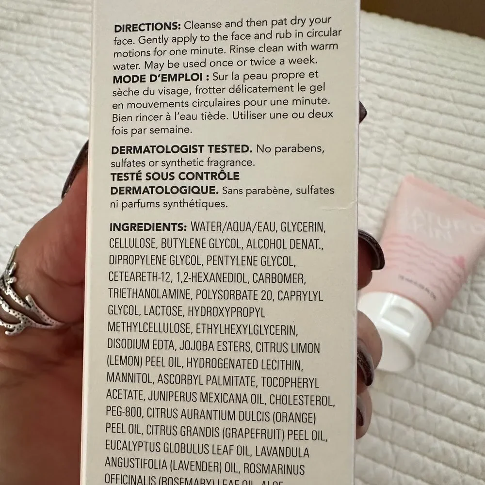 Saturday Skin Peel Gel Peptide Rub a Dub